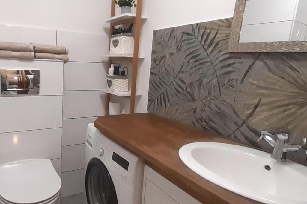 Lemuria Apartament Szkolna Centrum Легница Экстерьер фото