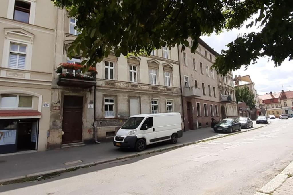 Lemuria Apartament Szkolna Centrum Легница Экстерьер фото